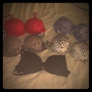 Victoria’s Secret bras